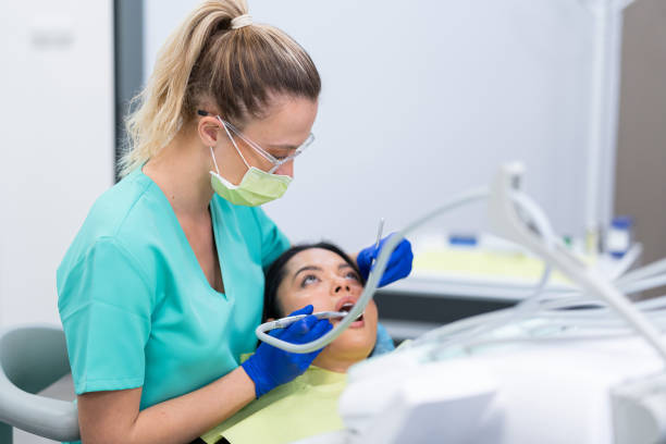 Best Emergency Treatment for Toothache in Moline, IL